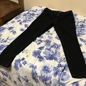 Old Navy Women's Dark Skinny Jeans